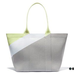 Dove Grey Rothy's Essential Tote